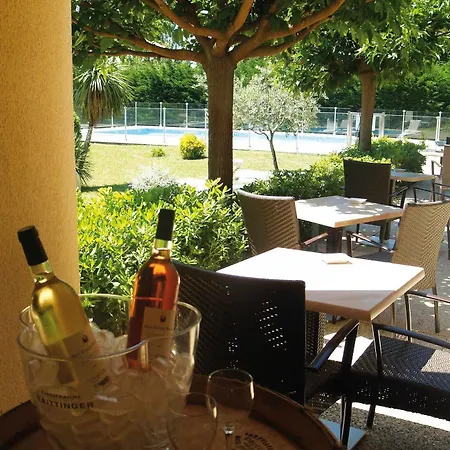 Western Aurelia Maussane les Alpilles